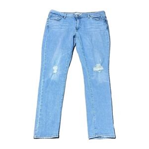Levis Jeans Women's 34 Light Wash Denim 711 Skinny‎ Stretch Distressed EUC